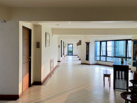 Фото The Xym Hotel