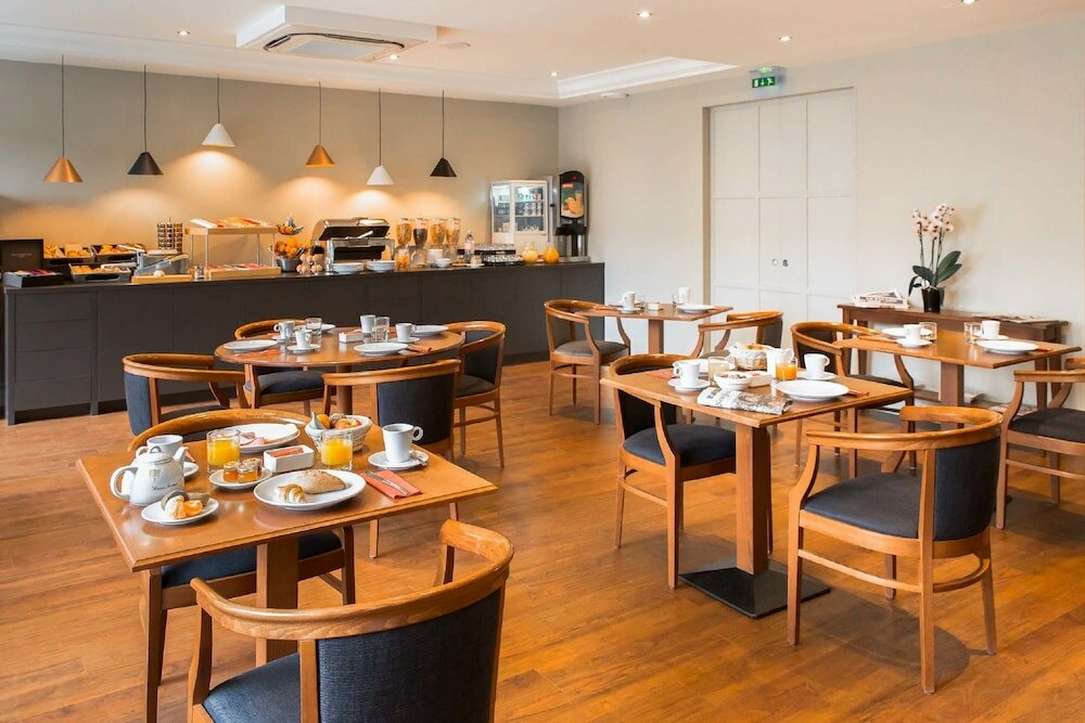 Фото Hôtel Montbriand Antony