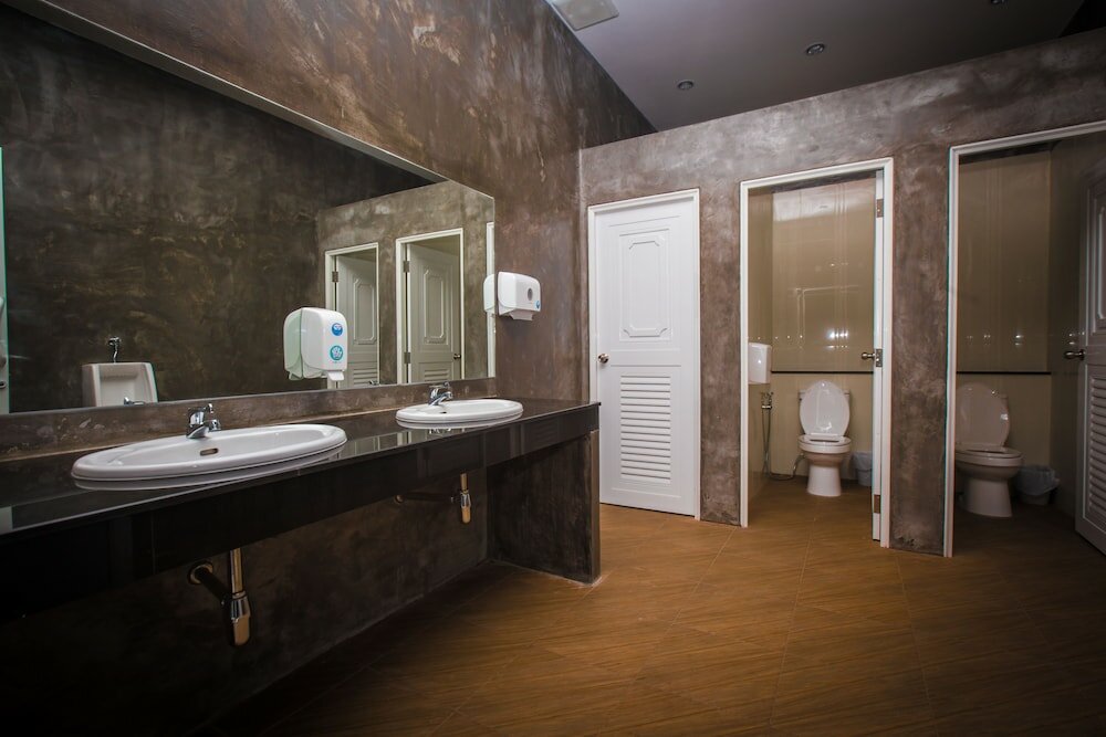 Фото The S. G Hotel