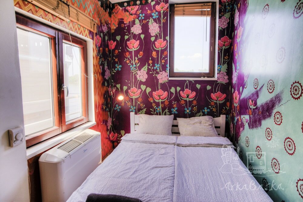 Фото ArkaBarka Floating Hostel