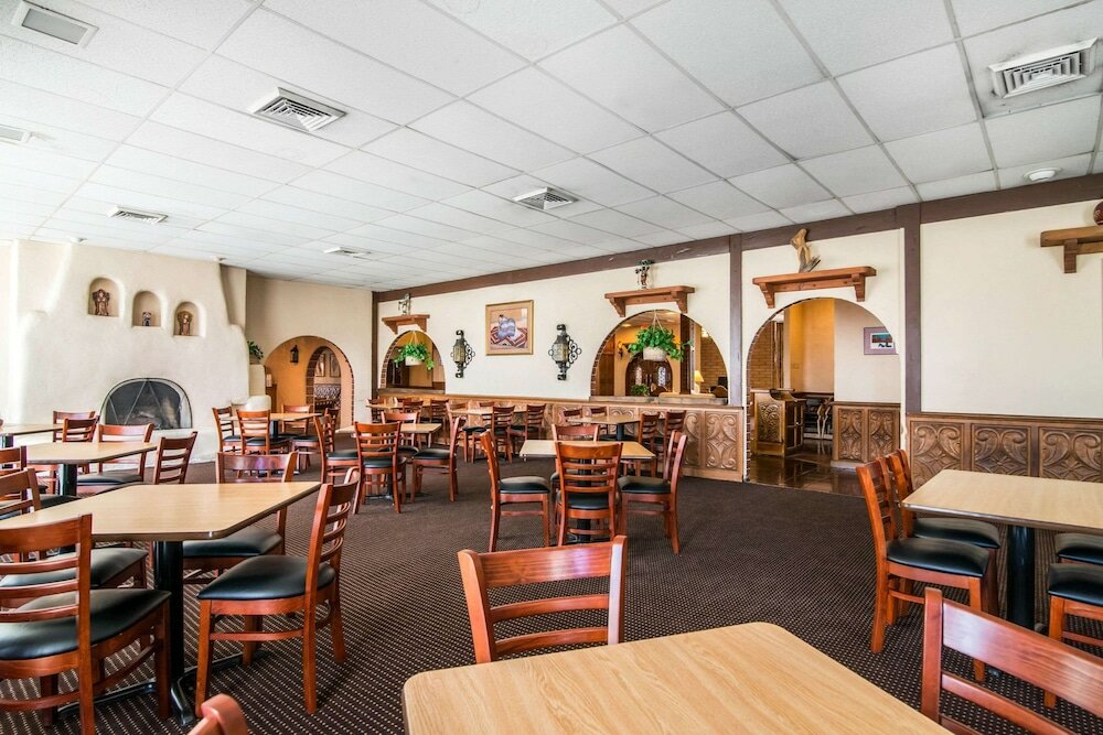 Фото Quality Inn Taos