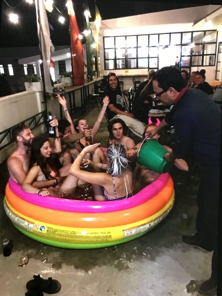 Фото Yakety Yak Hostel