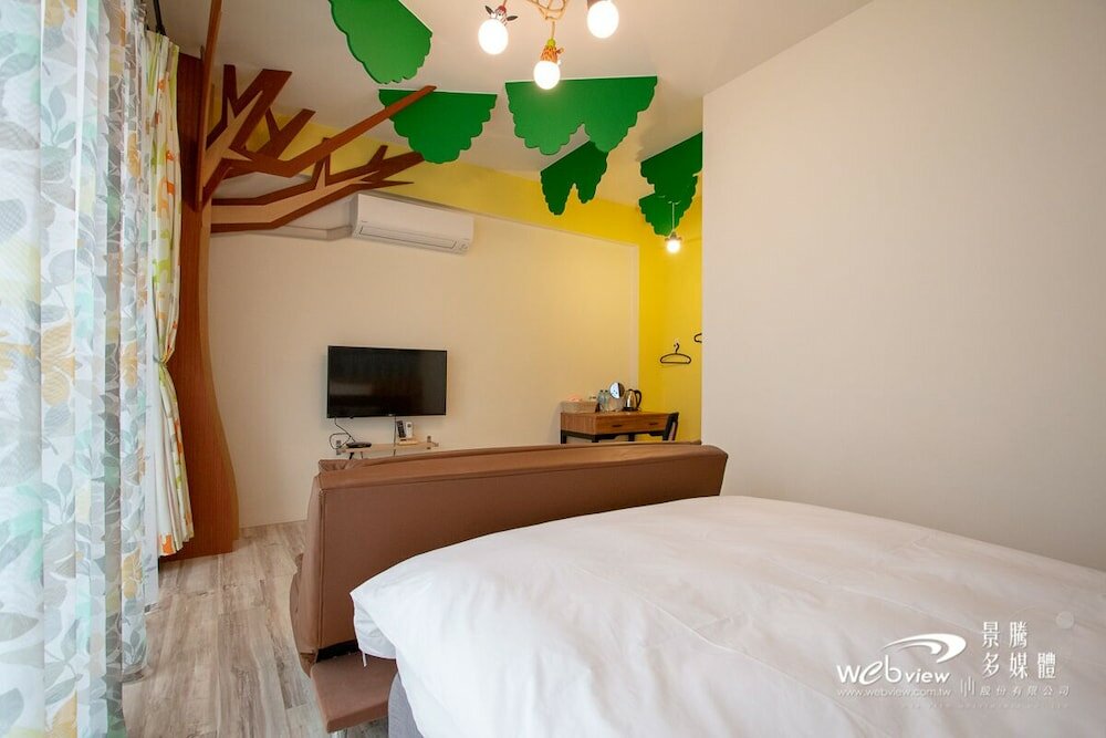 Фото Black House