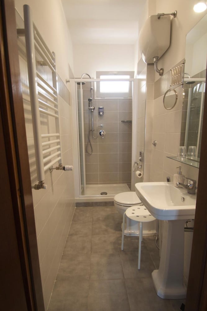 Фото B&b La Perla di Roma