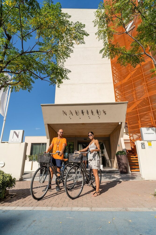 Фото Nautilus Family Hotel