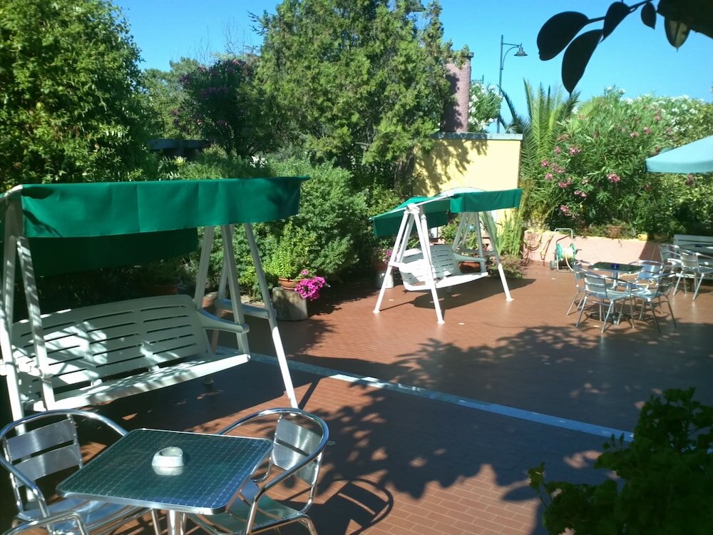 Фото Hotel Abbaruja