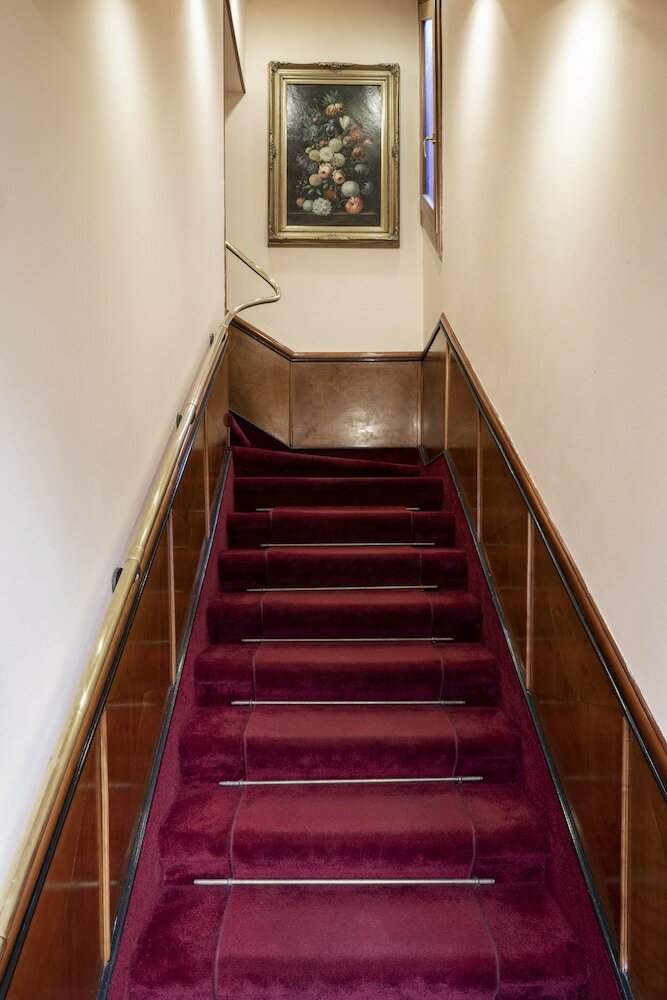 Фото Hotel Scalinata di Spagna