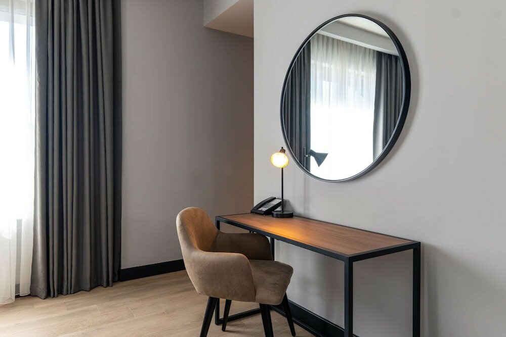 Фото Radisson Blu Hotel, Amman Galleria Mall