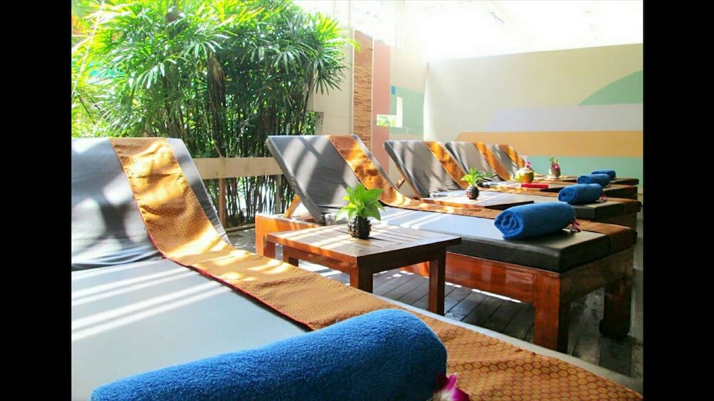 Фото Pattaya Loft Hotel