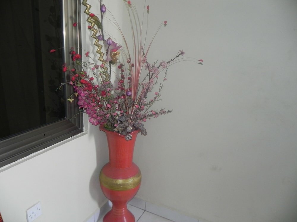 Фото Oriental Hotel North Legon