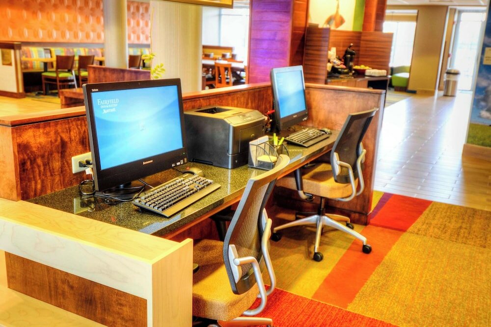 Фото Fairfield Inn & Suites by Marriott Princeton