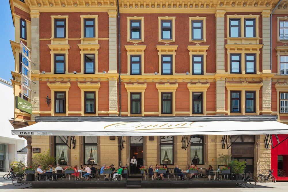 Фото Hotel Central