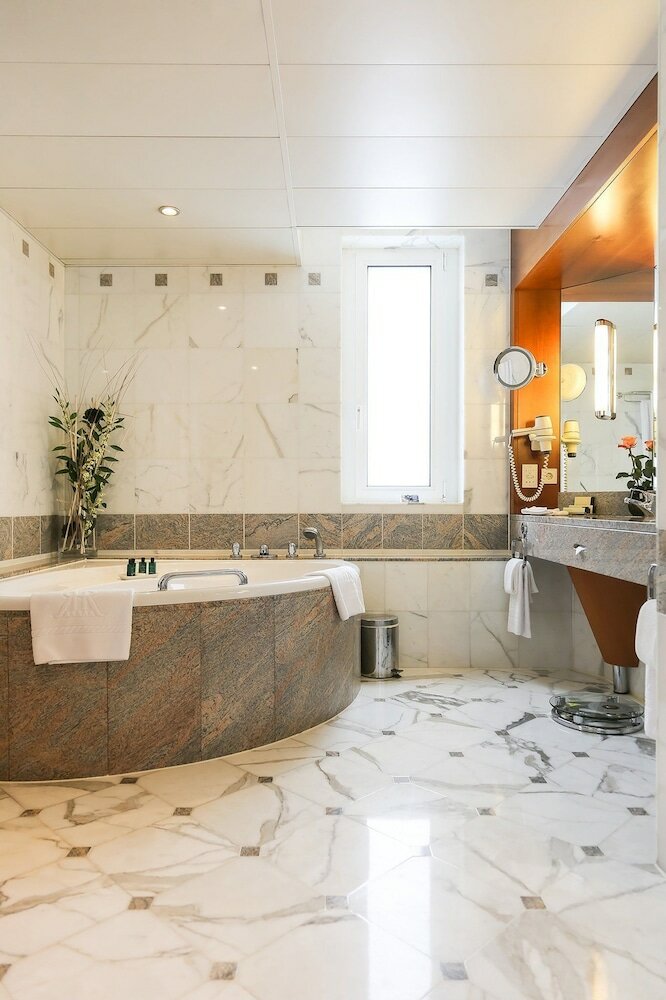 Фото Le Royal Hotels & Resorts