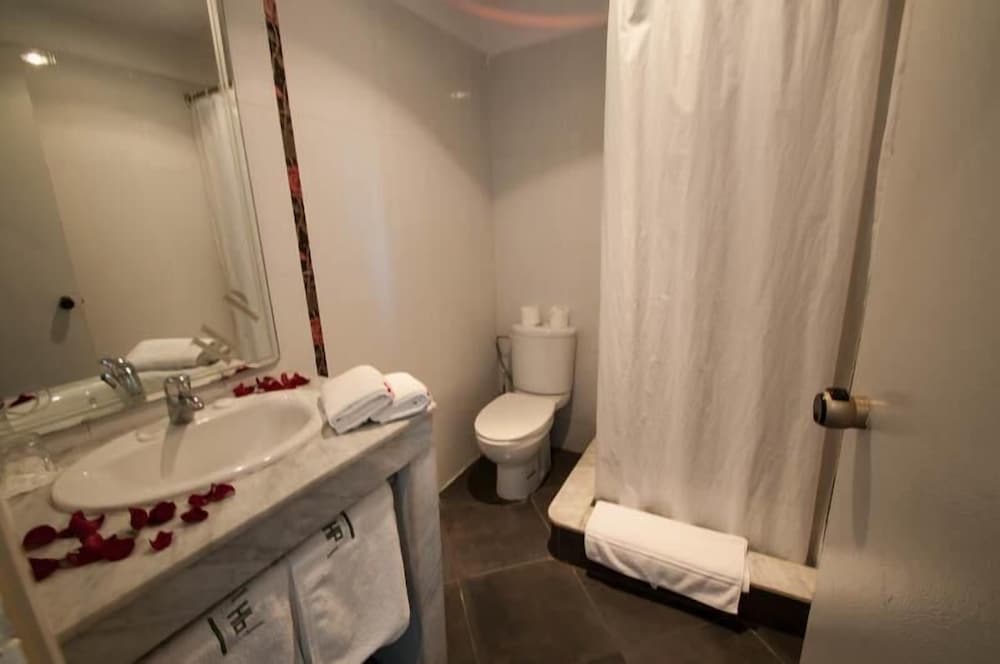 Фото Hotel De La Paix