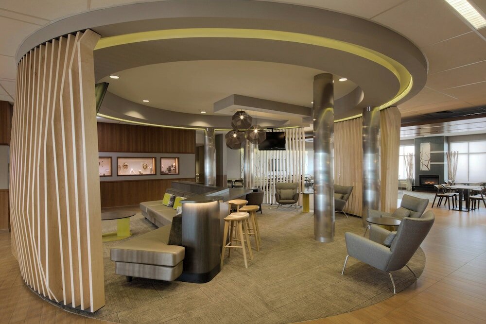 Фото SpringHill Suites Anchorage University Lake