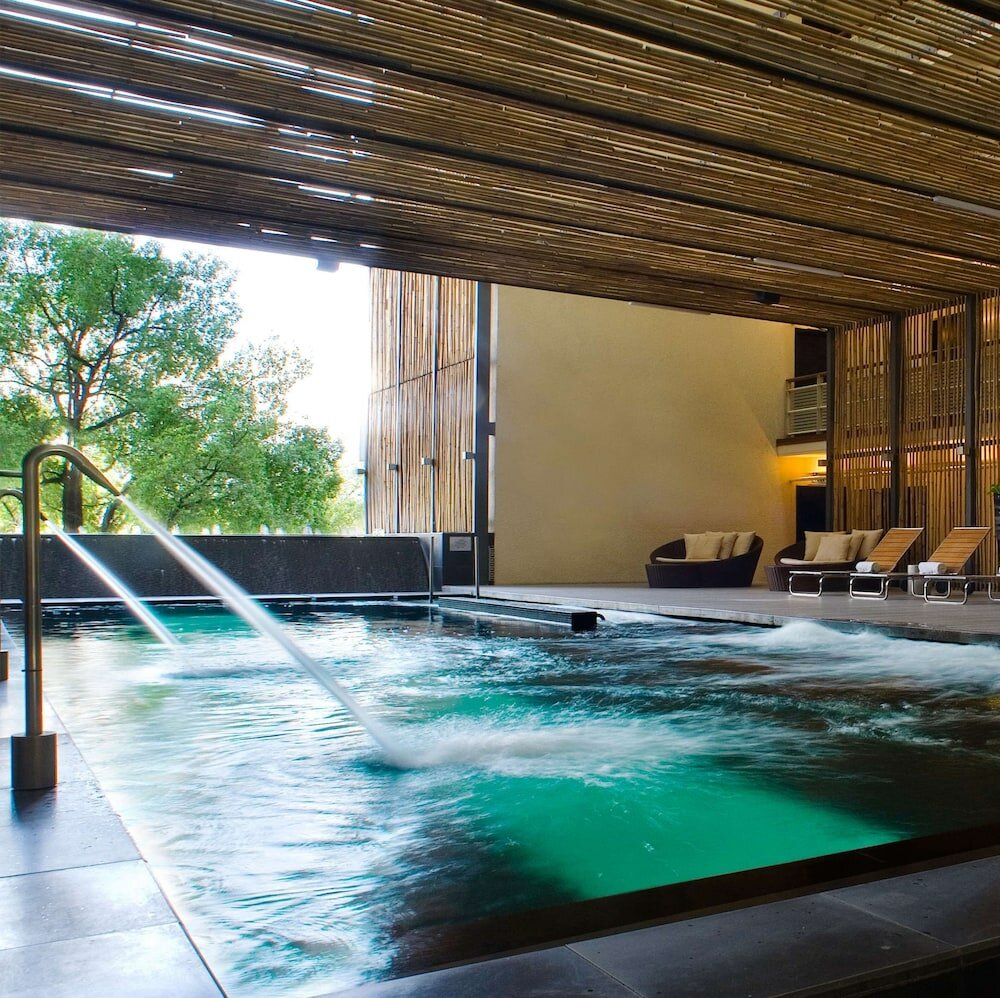 Фото Hotel Maya Kuala Lumpur