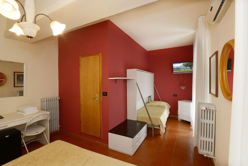 Фото Hotel Ristorante Commercio