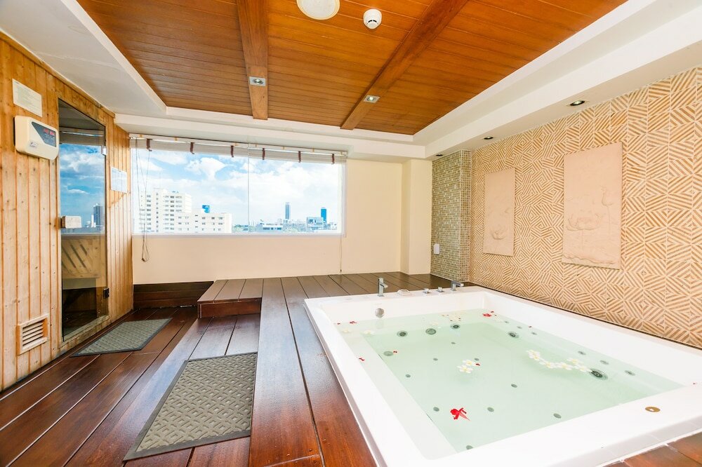 Фото Отель Lohas Residences Sukhumvit