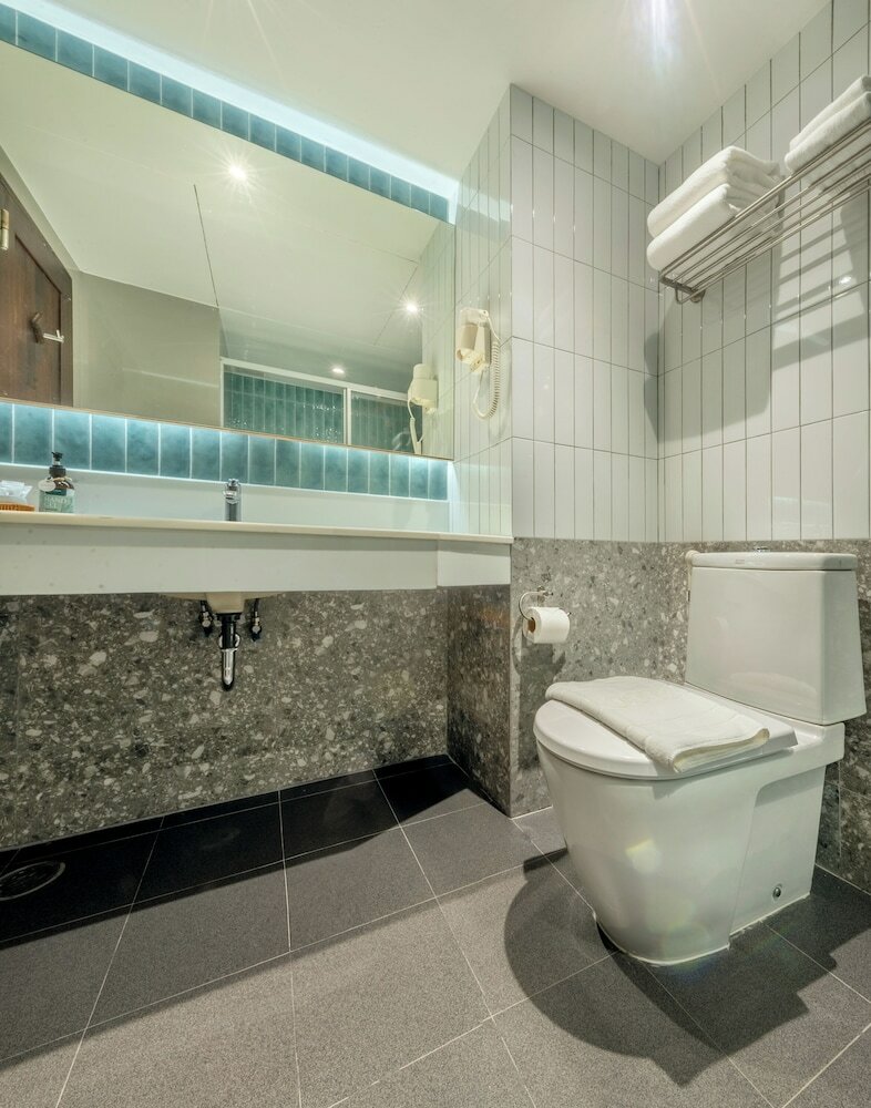 Фото Buri Sriphu Hotel & Convention Centre