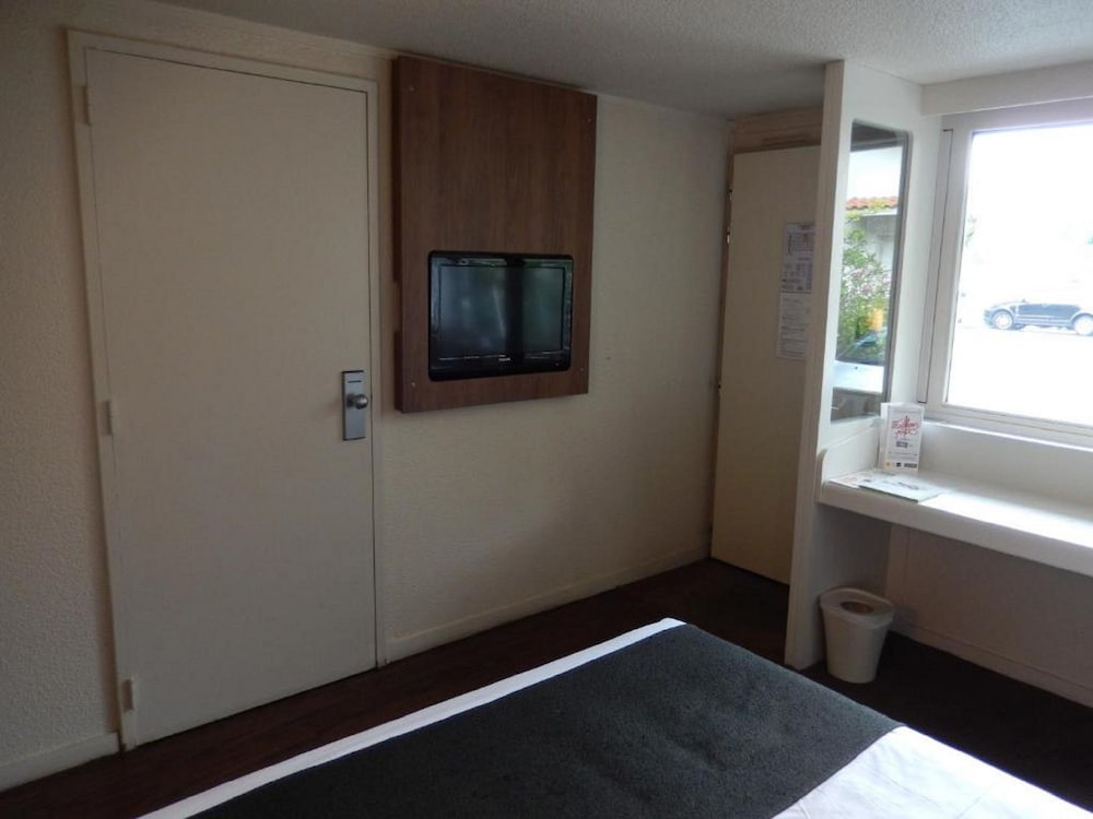 Фото Campanile Biarritz