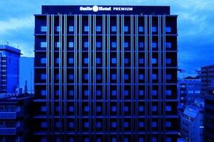 Гостиница Smile Hotel Premium Osaka Hommachi