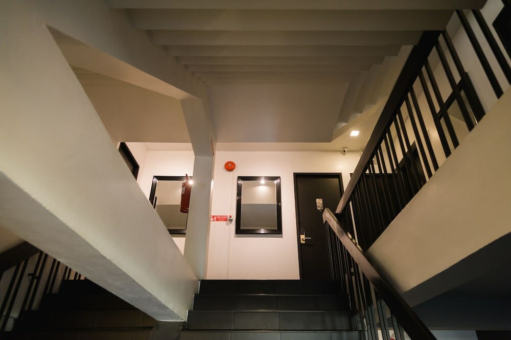 Фото The Common Hostel