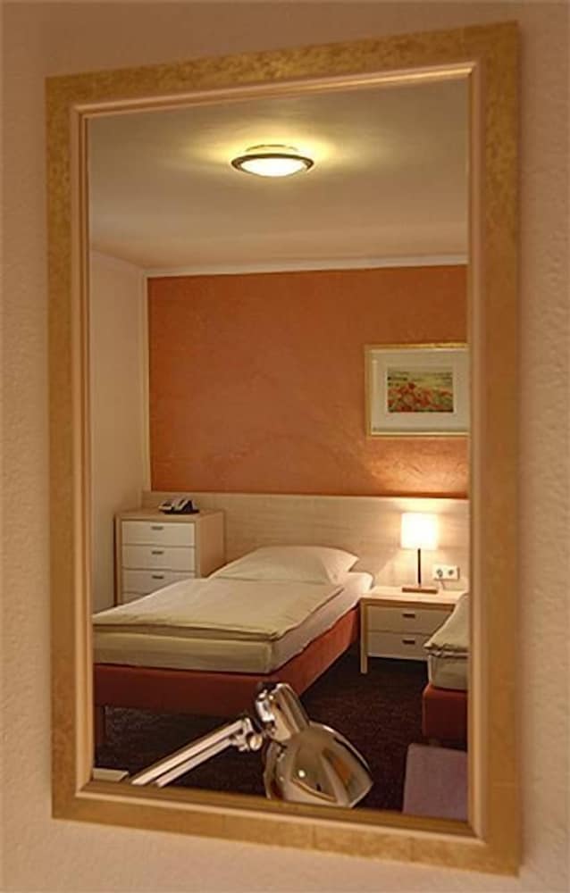 Фото Hotel Rheinland