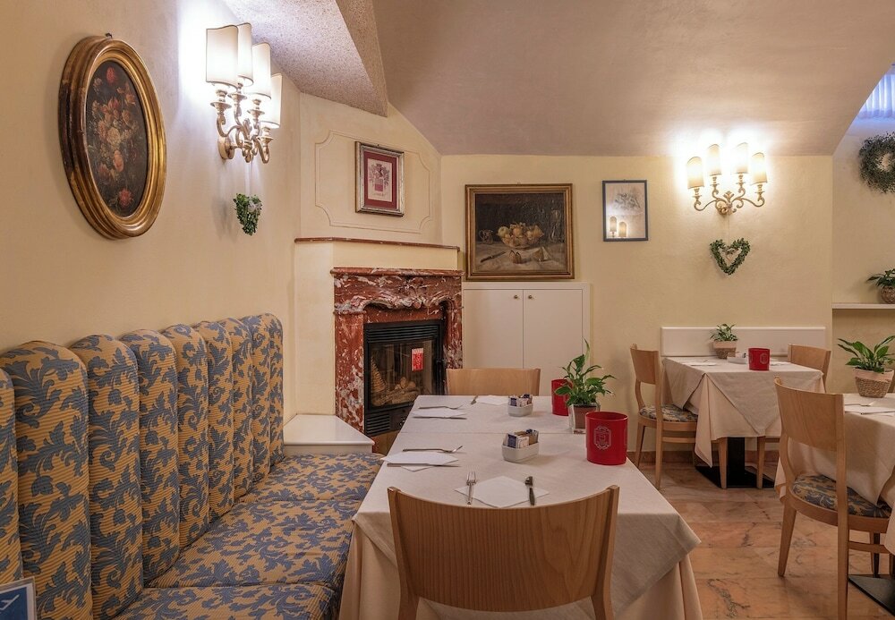 Фото Hotel Dieci