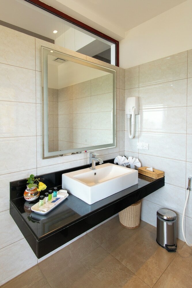 Фото Sooriya Resort & SPA