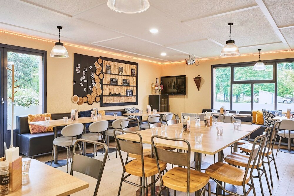 Фото Hotel Kyriad Direct Le Bourget Gonesse