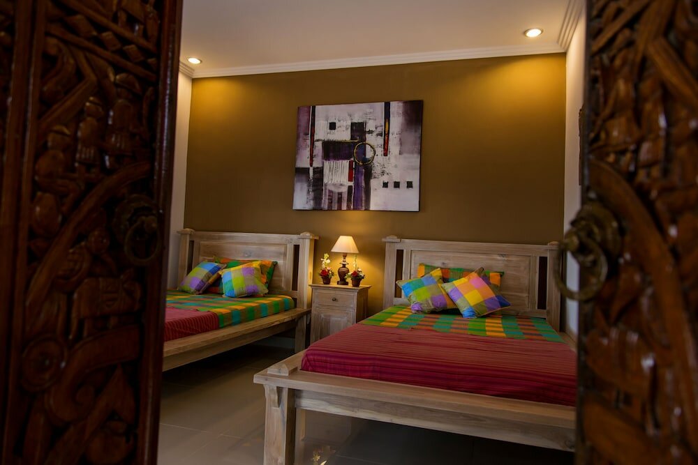 Фото Warji House 1