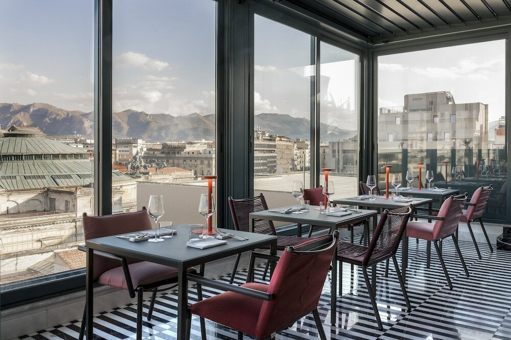 Фото Hotel Plaza Opera