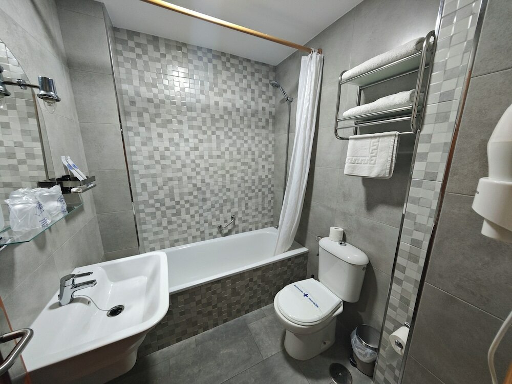 Фото Hotel Miraya