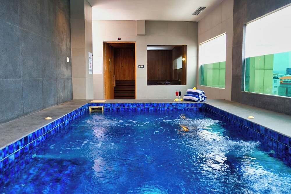 Фото The Luxton Cirebon Hotel and Convention