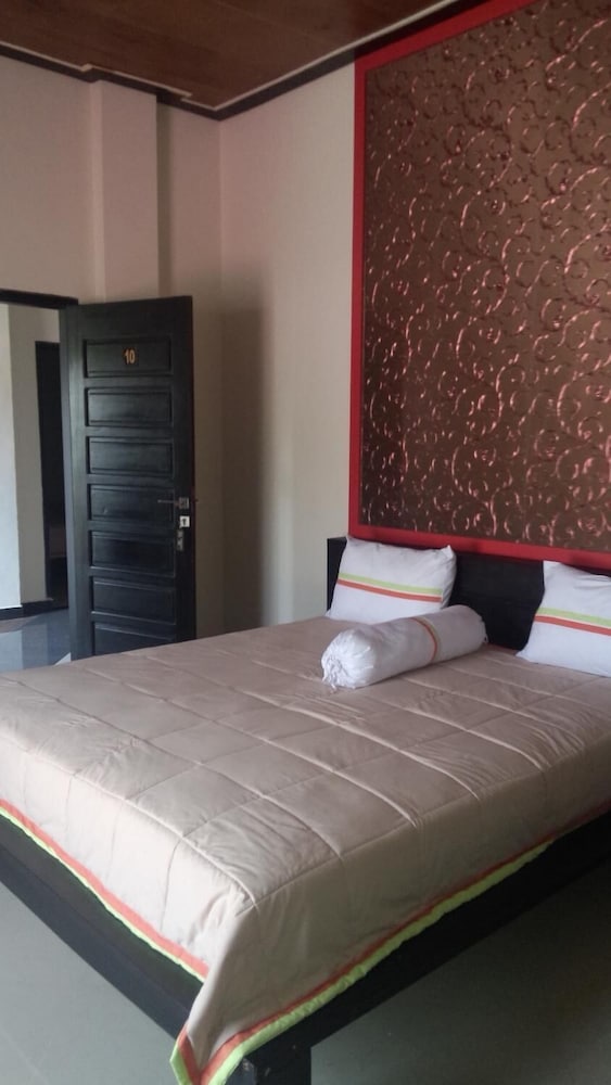 Фото Jaya Phita Guest House