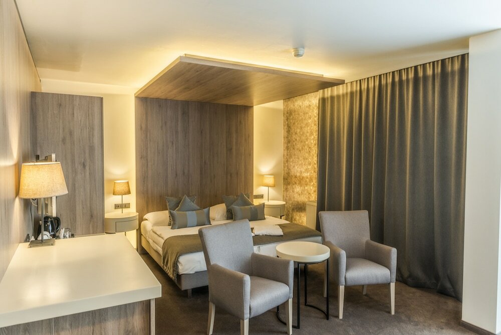 Фото Hotel AquaCity Seasons