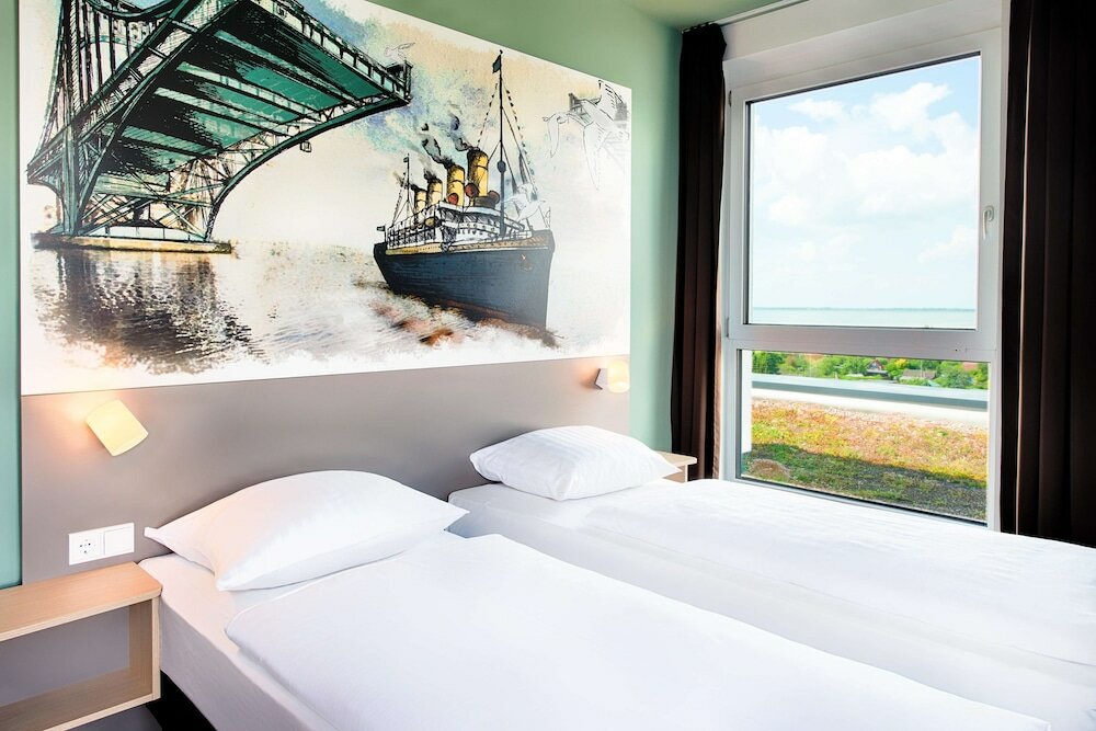 Фото B&b Hotel Wilhelmshaven