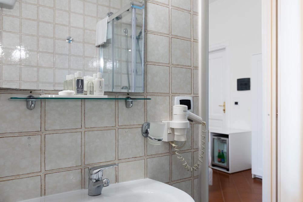 Фото Rex Lifestyle Hotel