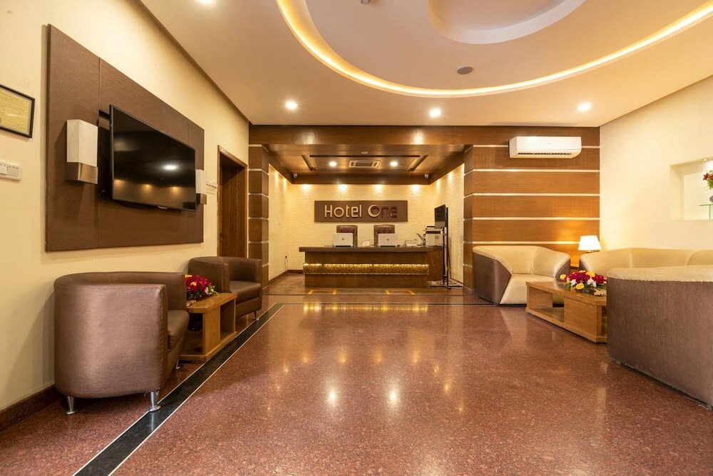 Фото Отель One Tariq Road