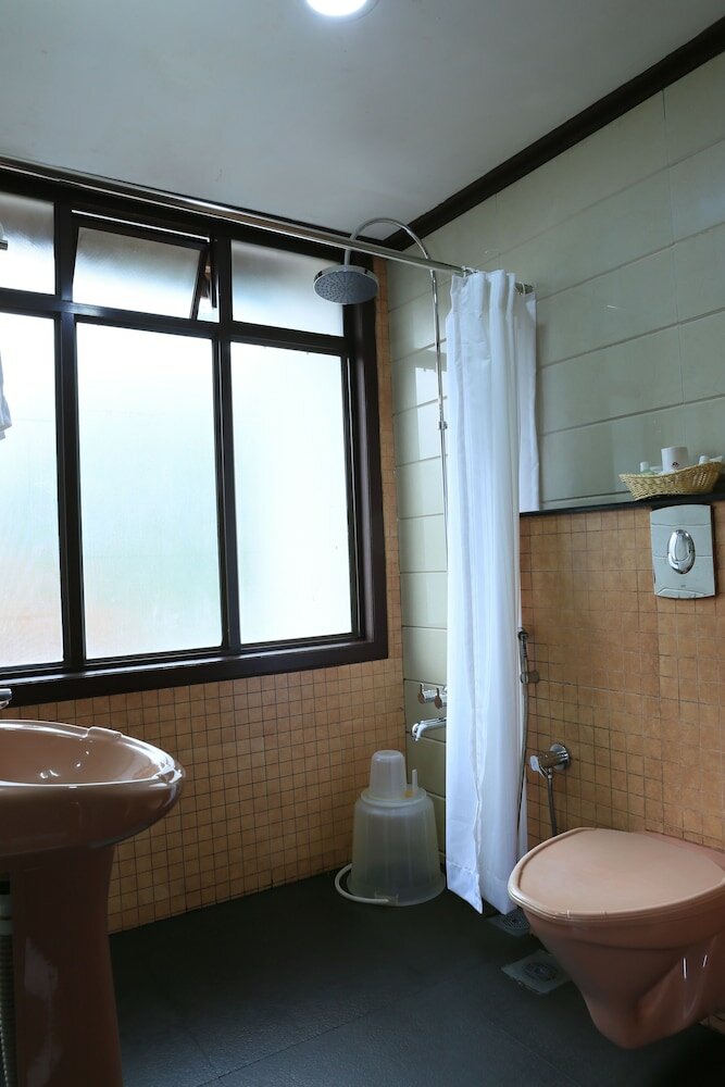 Фото Westwood Riverside Garden Resort