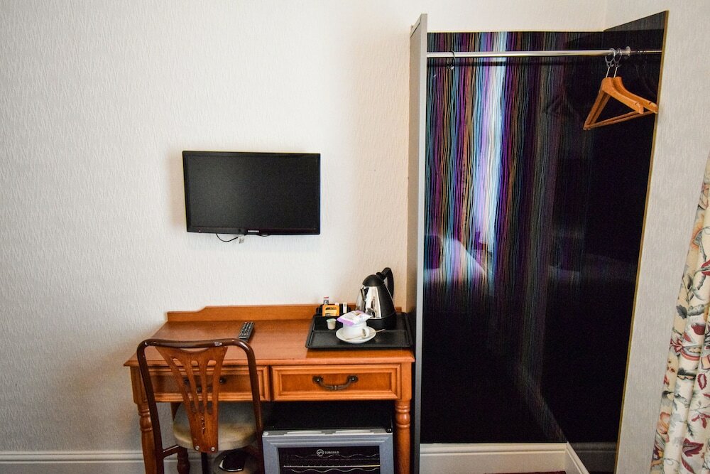 Фото Pembridge Palace Hotel