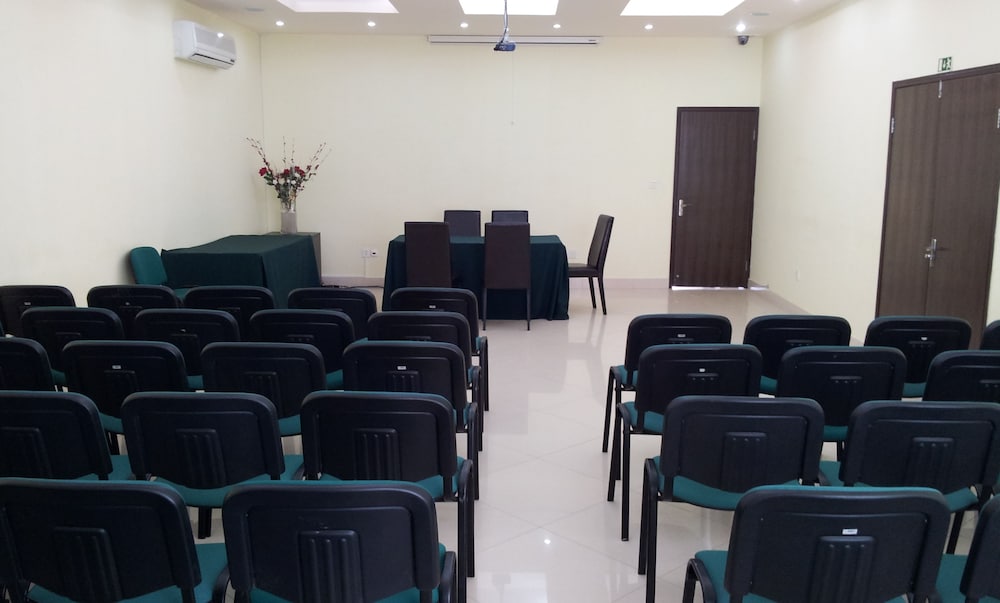 Фото Hotel Horizonte Novo