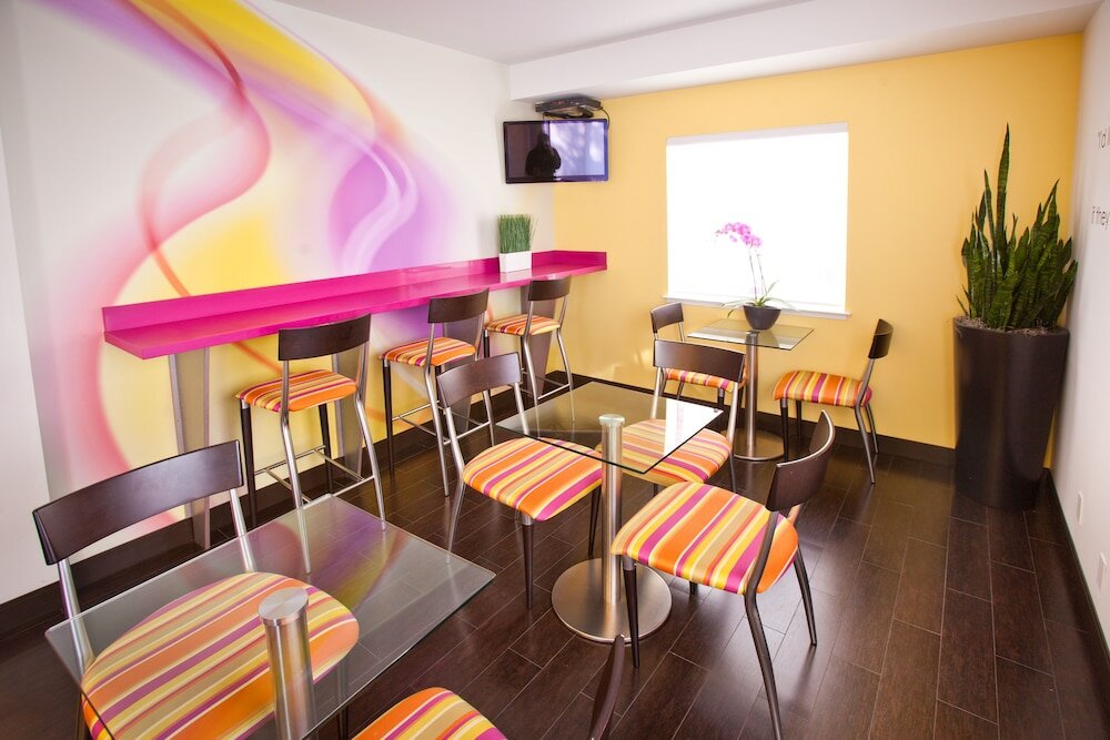 Фото Menlo Park Inn