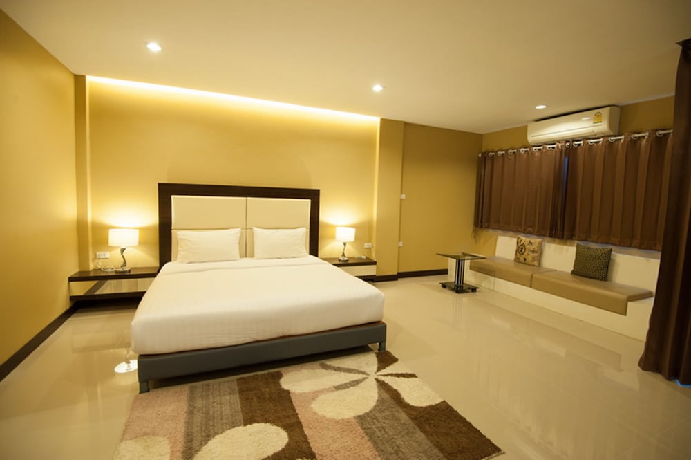 Фото The Cozy Nest Boutique Rooms