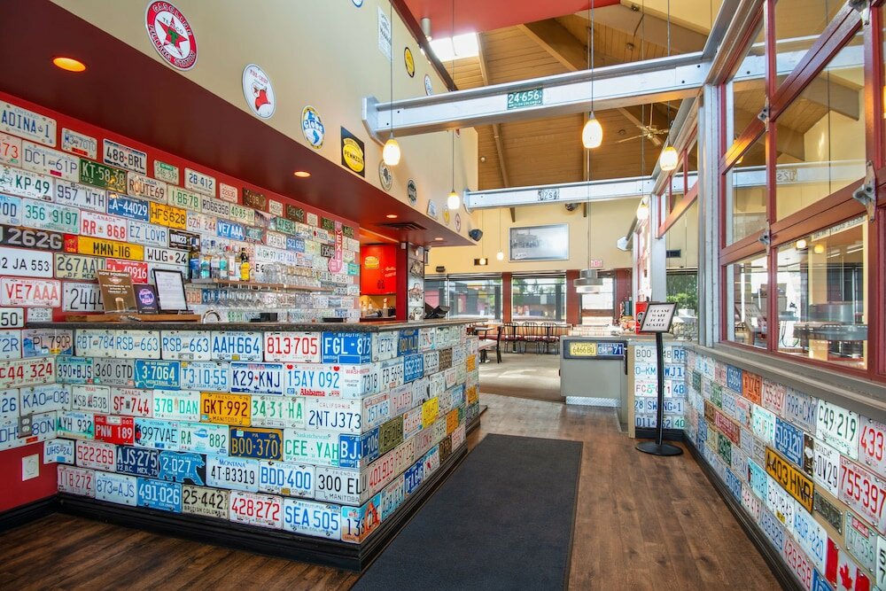 Фото Travelodge by Wyndham Courtenay