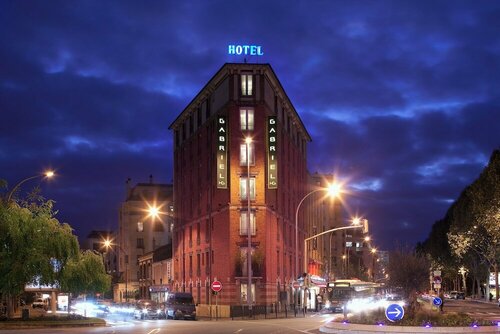 Гостиница Hotel Gabriel Paris Issy в Антони
