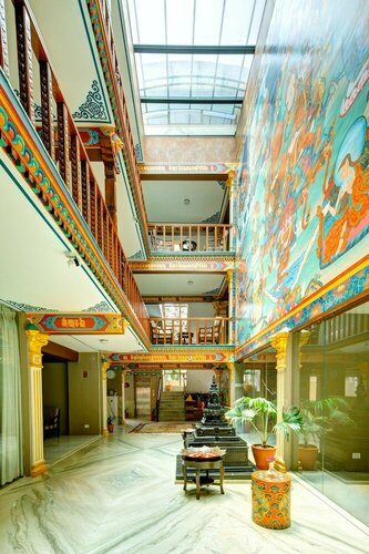 Гостиница Hotel Lotus Gems в Багмати