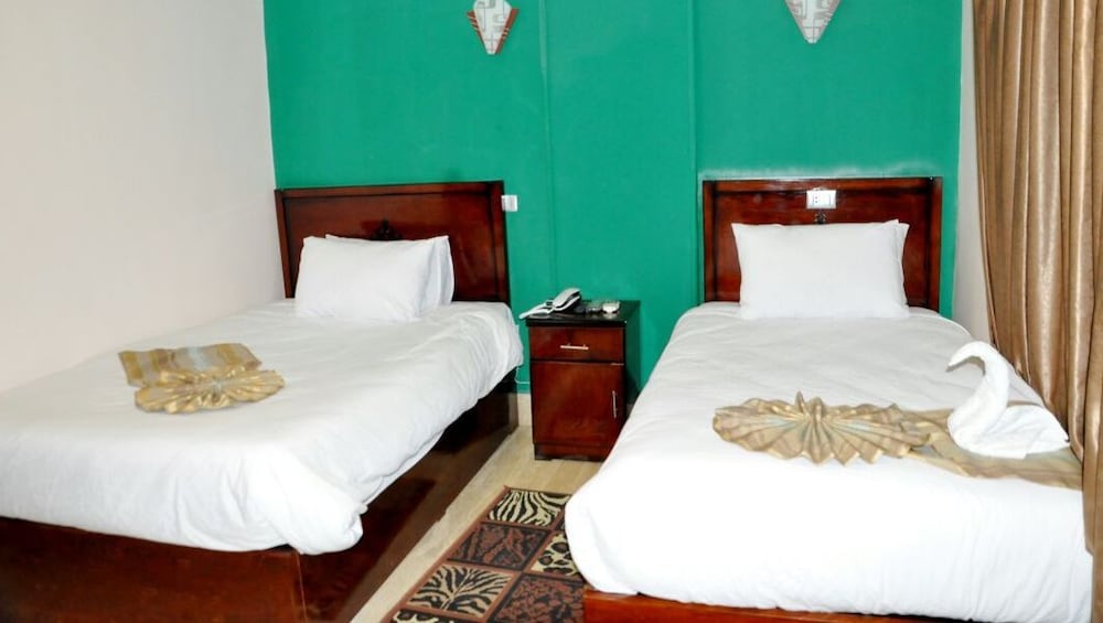 Фото Cairo Hotel
