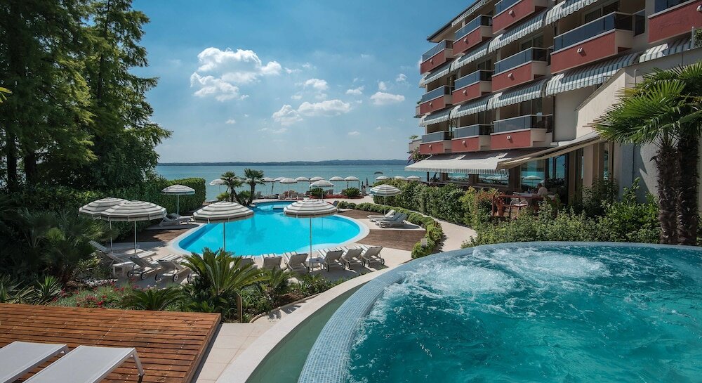 Фото Hotel Continental Wellness & SPA