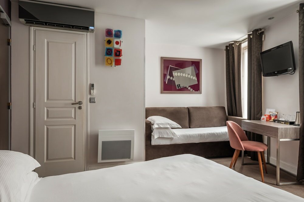 Фото Hotel Arc de Triomphe